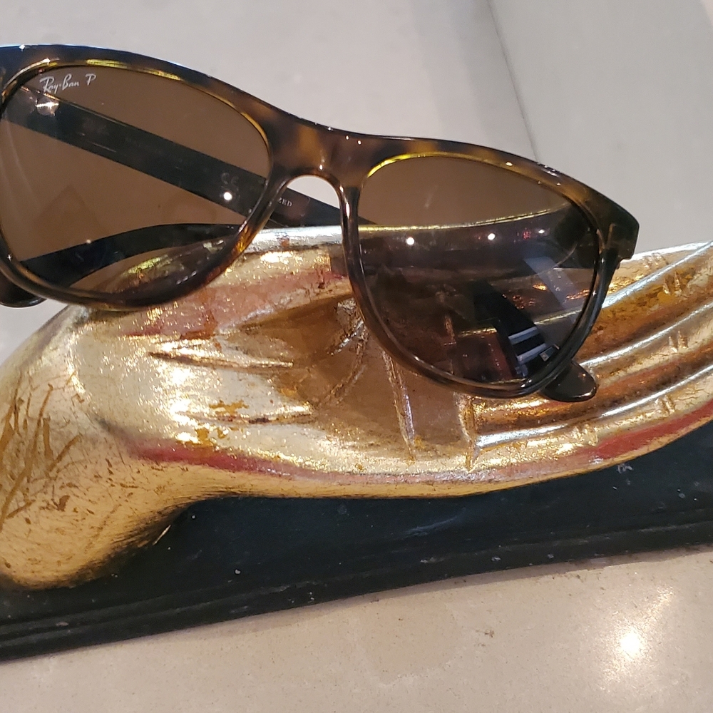 Ray-ban  polarized sunglasses